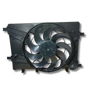 ELECTROVENTILADOR CHEVROLET CRUZE : 1.8 NAFTA >10'     - FLUJO: SOPLANTE -  SENTIDO GIRO: HORARIO - EXT: 400 - POTENCIA: 150 / 262 W - COD HELICE: